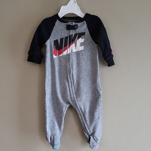 Nike grey/black zip up footed sleeper/footie
